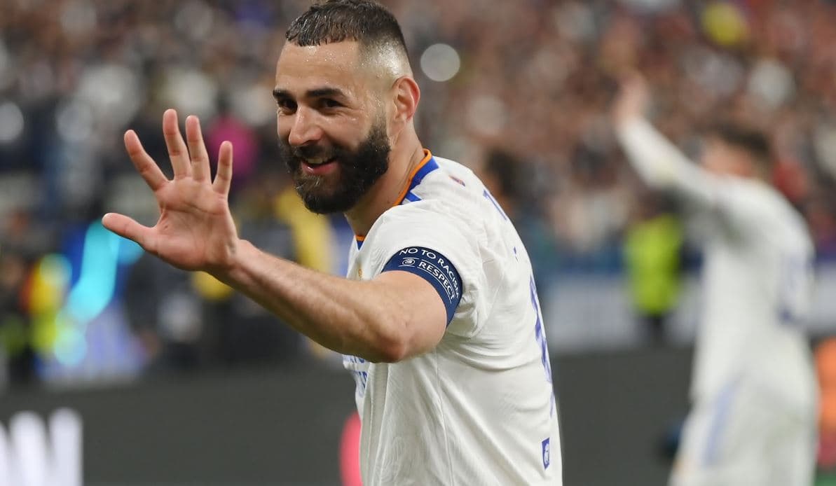 Real Madrid përgatit rinovimin për Benzema