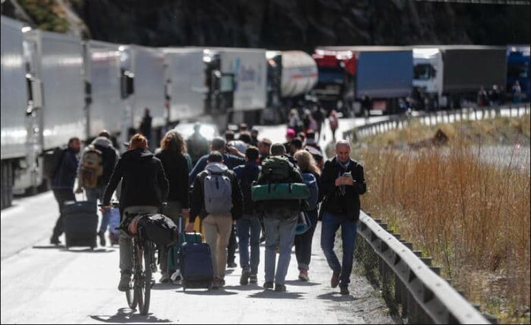  53 mijë shtetas rusë kanë hyrë në BE javën e fundit