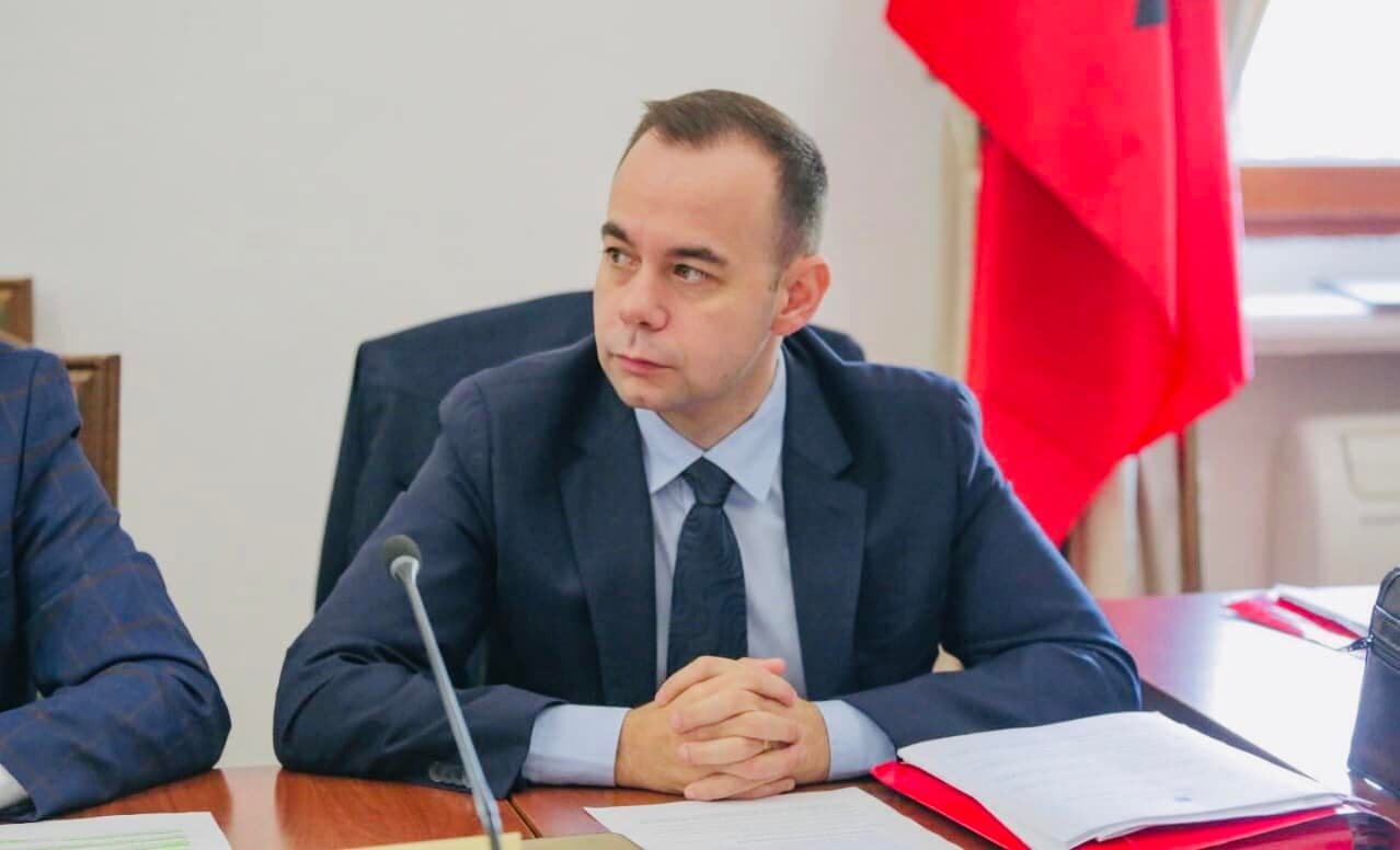 Lirohet nga qelia ish-deputeti Alqi Bllako