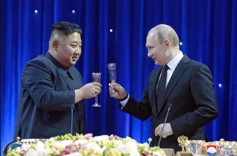 Kim Jong-un uron Putinit për ditëlindjen: Ke treguar lidership kundër kërcënimit amerikan