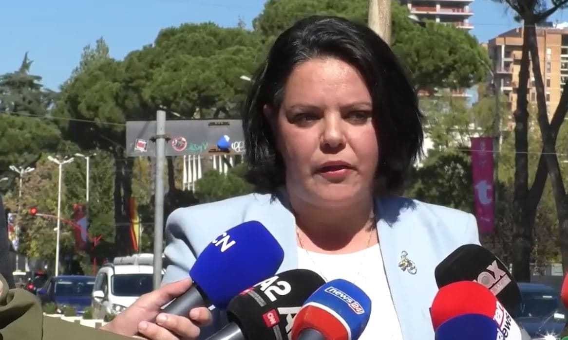 Kim kërkon vota kundër amnistisë fiskale/ Deputetja e Berishës, Sorina Koti: E shqetësuar për pastrimin e parave (VIDEO)
