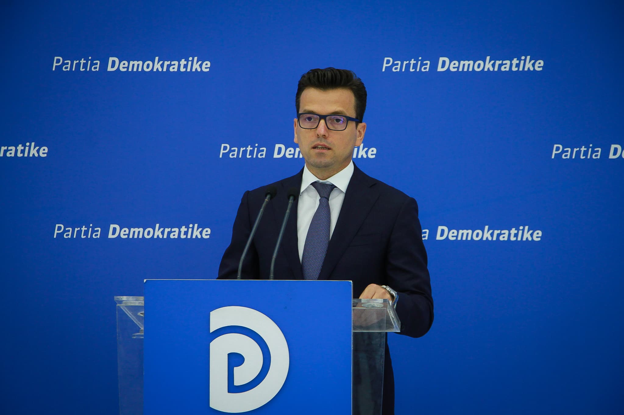 Shehaj dorëzon në Kuvend projektligj për kompanitë offshore: Pronarë sekretë, përfitojnë kontrata publike në Shqipëri