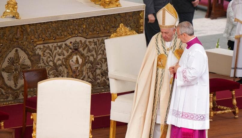 Kërcënimet bërthamore, Papa Françesku: Bota të mësojë nga historia
