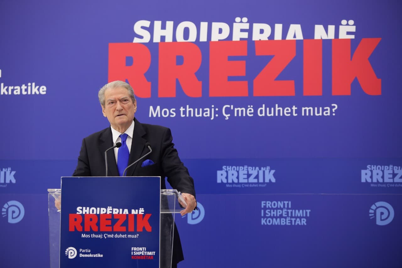Berisha: Rama dhe Tahiri kanë kryer krime kundër njerëzimit në Lazarat. Minoriteti po shkretohet