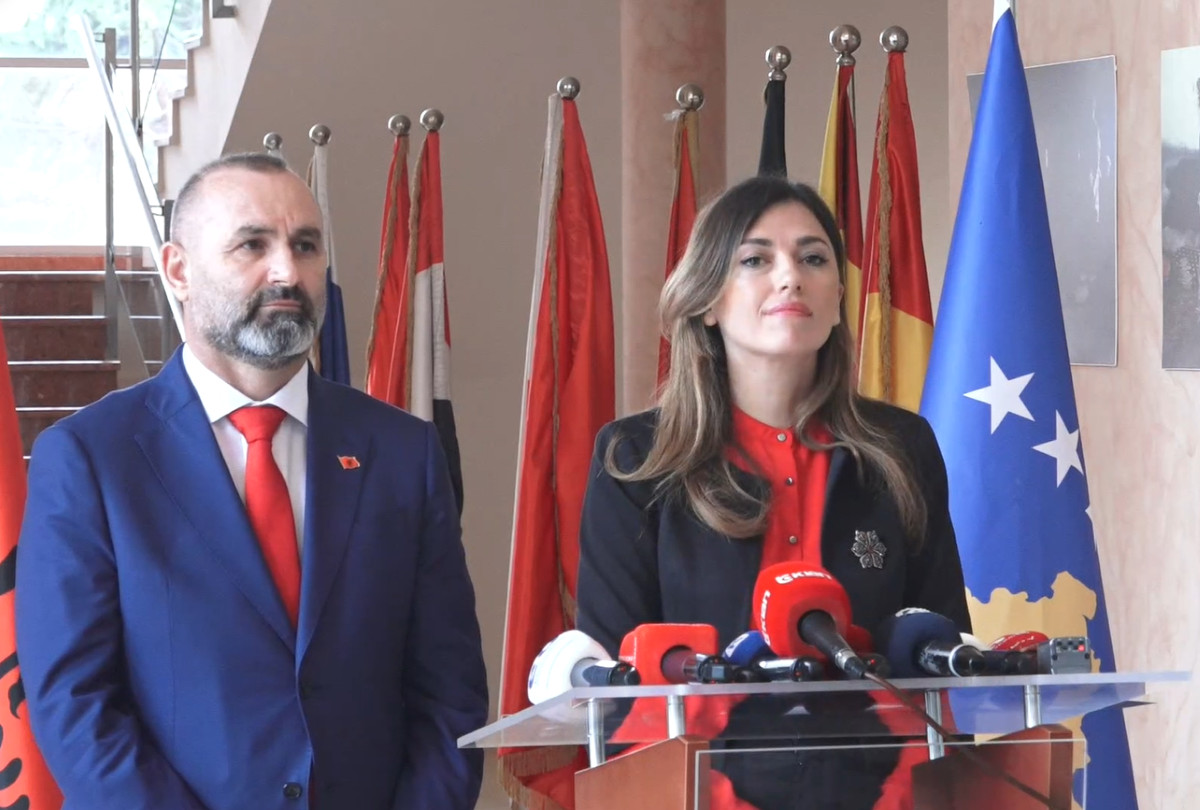 Manja me ministren Haxhiu: Të dënuarit kosovar në Shqipëri, së shpejti mund të mbikëqyren nga gjykatat në Kosovë
