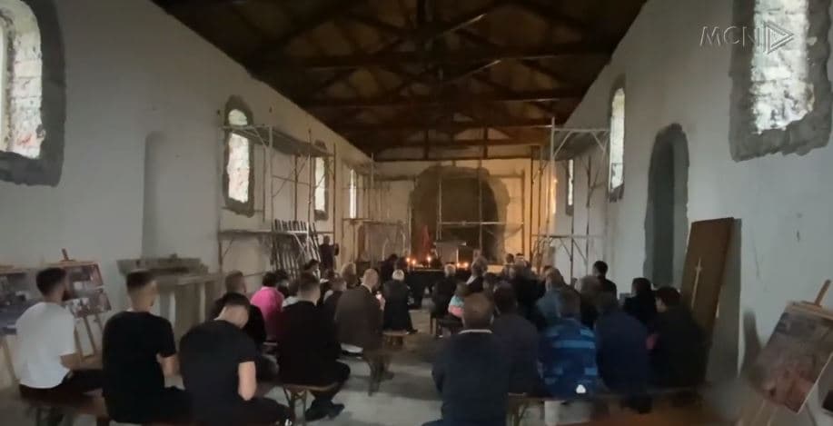Koncert në kishën e Kuvendit të Arbrit, muzikë klasike për dashamirësit e qytetit të Lezhës (VIDEO)