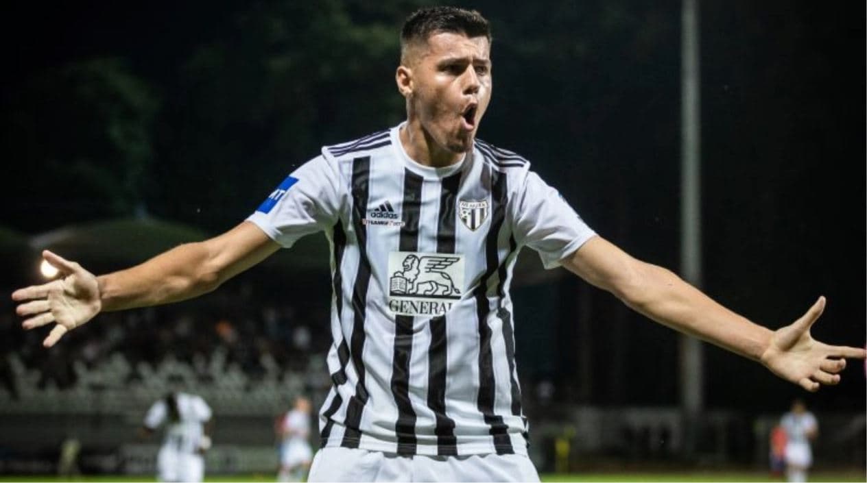Shënon 10 gola në 12 ndeshje, ish-sulmuesi i Kukësit shkëlqen në Slloveni (VIDEO)