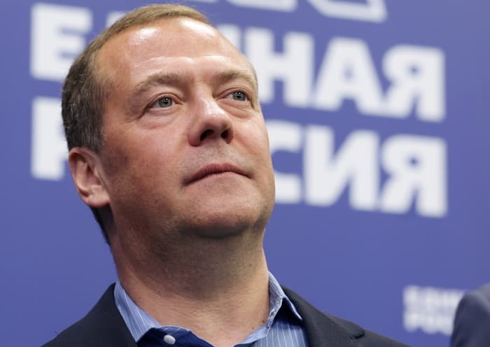 Medvedev: Nëse Izraeli furnizon me armë Kievin, me ne prish marrëdhëniet