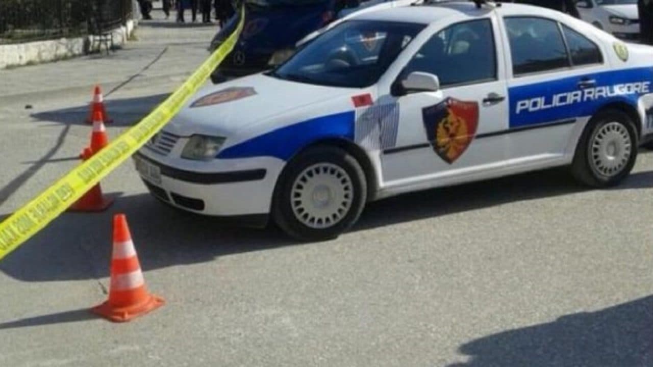 Aksident në Tiranë, mjeti përplaset me motorin! Ndërron jetë 33-vjeçari