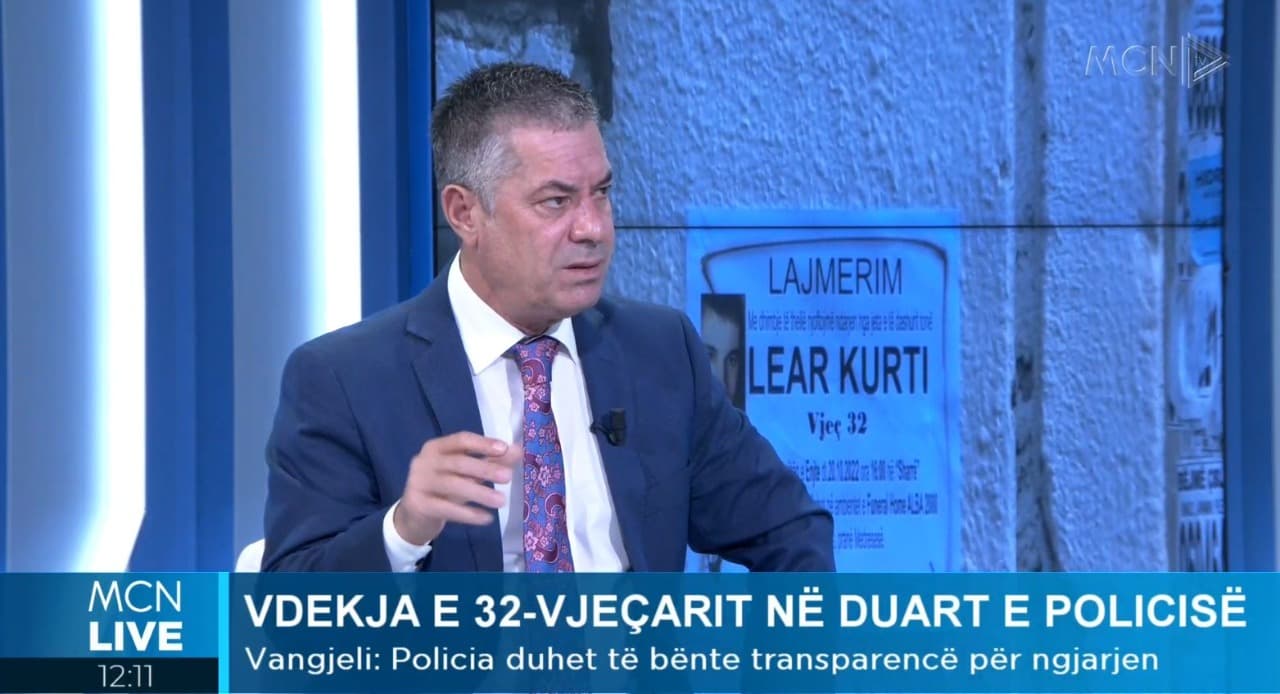 Vdekja e 32-vjeçarit/ Vangjeli: Policia, e keqpaguar dhe e keqpërdorur. Opozita bën politikë dite me arkivol në krah (VIDEO)