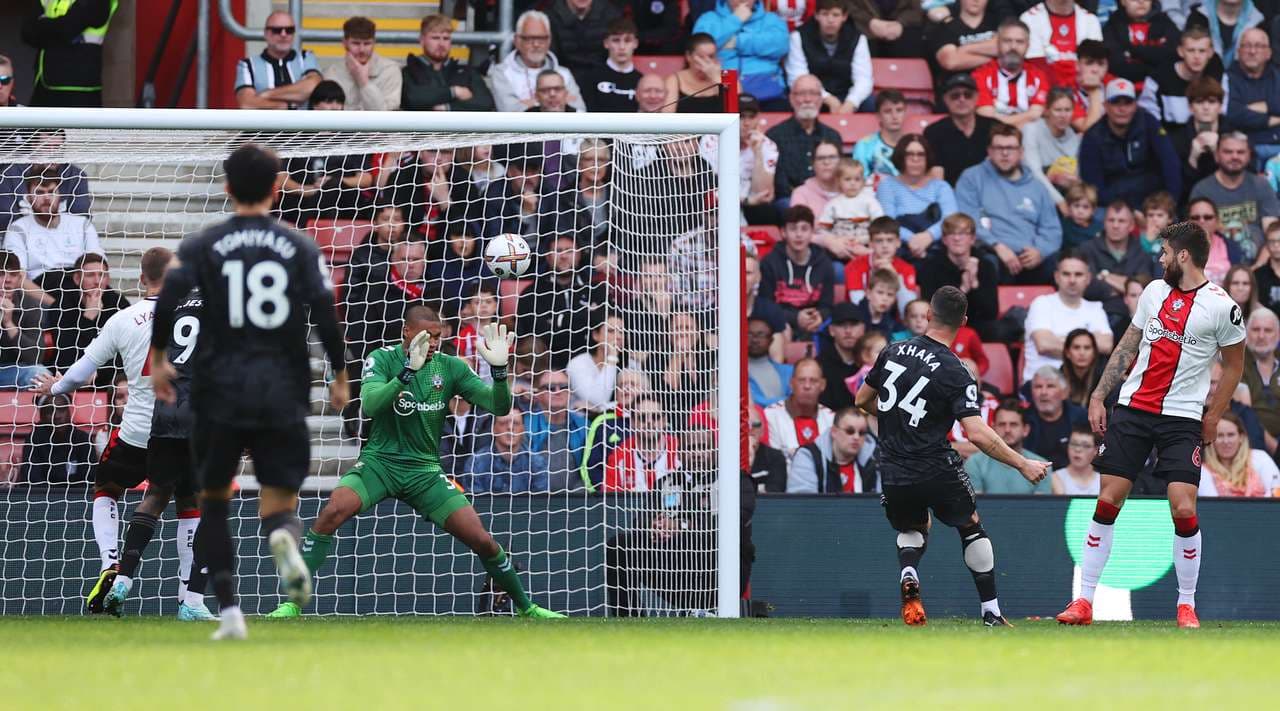 Shënon Xhaka, por ndalet Arsenali. Rezultatet dhe renditja në Premier League (VIDEO)