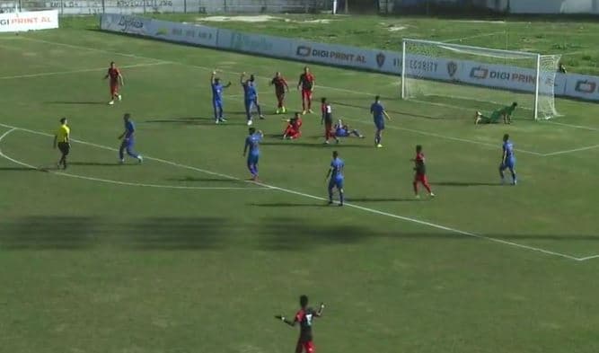 Flamurtari shkatërron me 5 gola Dinamon, vlonjatët marrin kryesimin