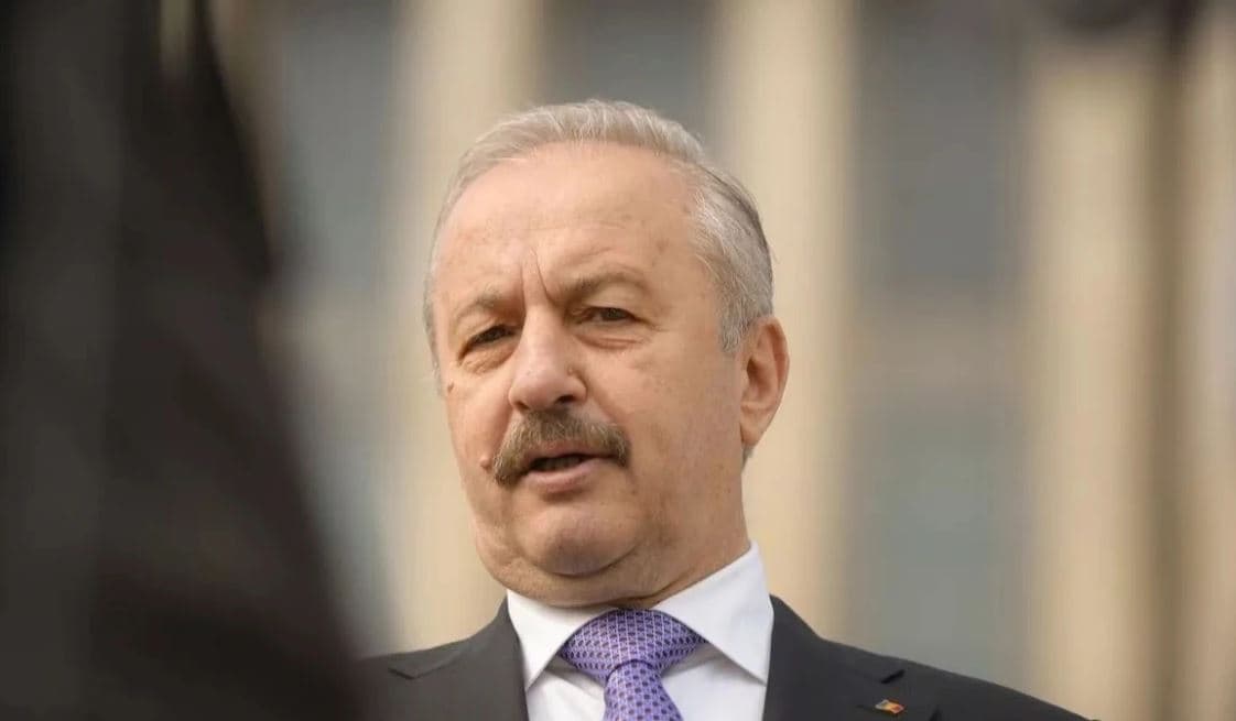 Rumani, ministri i Mbrojtjes jep dorëheqjen pas deklaratave për luftën në Ukrainë