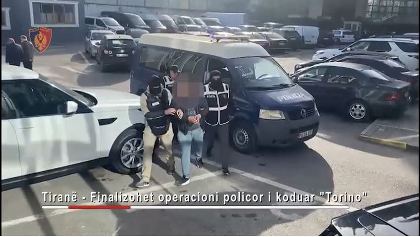    Trafik droge e grup kriminal/ 40-vjeçari nga Tirana, pritet të ekstradohet drejt Italisë