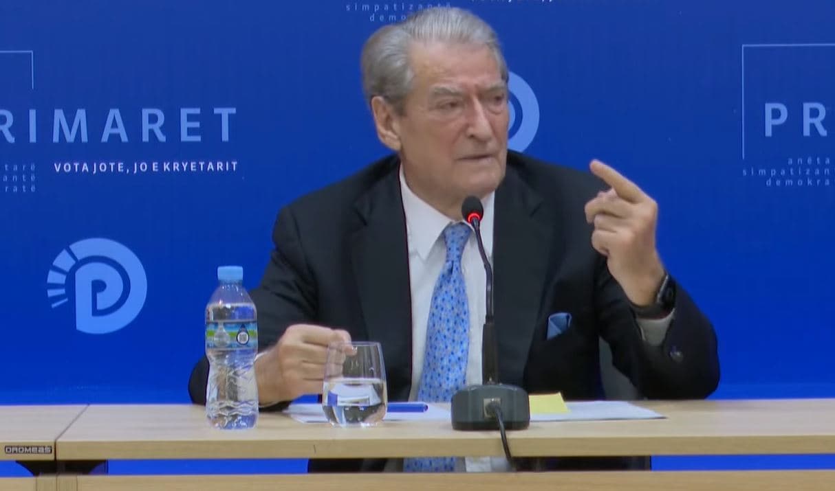 Udhëtimet e Ramës me charter/ Berisha: Superkandal, të dorëhiqet para protestës! S’e di nëse ia nxori Veliaj apo Homland-i!