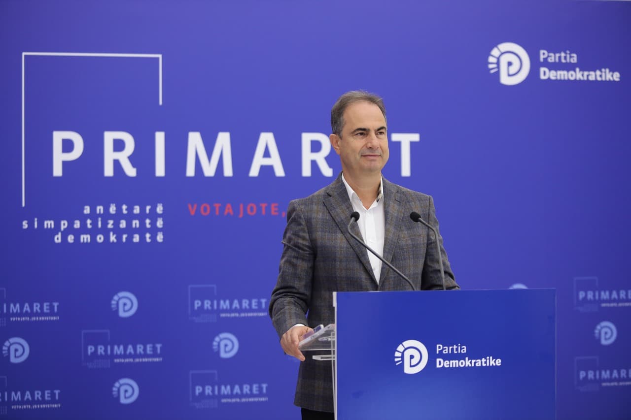 Boçi: 137 fluturimet e Ramës me charter, dy herë më shumë se Presidenti amerikan