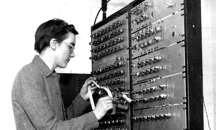  Shpiku gjuhën e parë “Assambly”/ Ndërron jetë në moshën 100-vjeçare pionierja e Informatikës