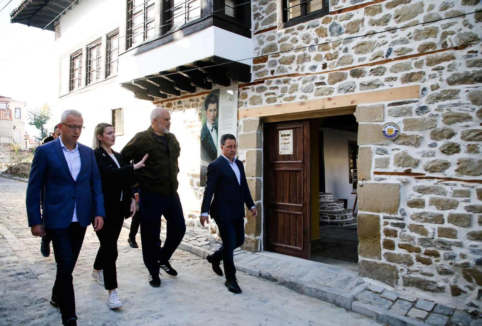 Bonusi i Rijetëzimit/ Shtëpia e piktorit Vangjush Mio në Korçë do të kthehet në një muze privat