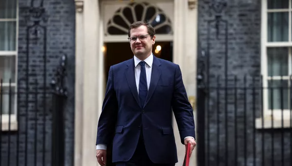 Fluksi i emigrantëve, Britania e Madhe po shqyrton opsione më radikale