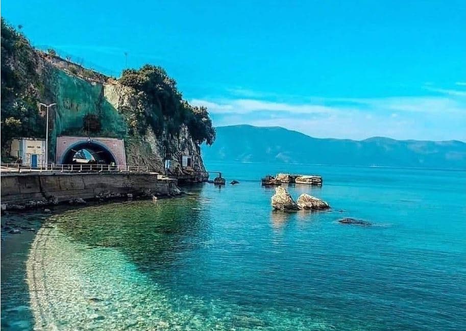 Prokuroria Vlorë sekuestron 4 mijë m2 truall tek Uji i Ftohtë, e përvetësuar me dokumente false 