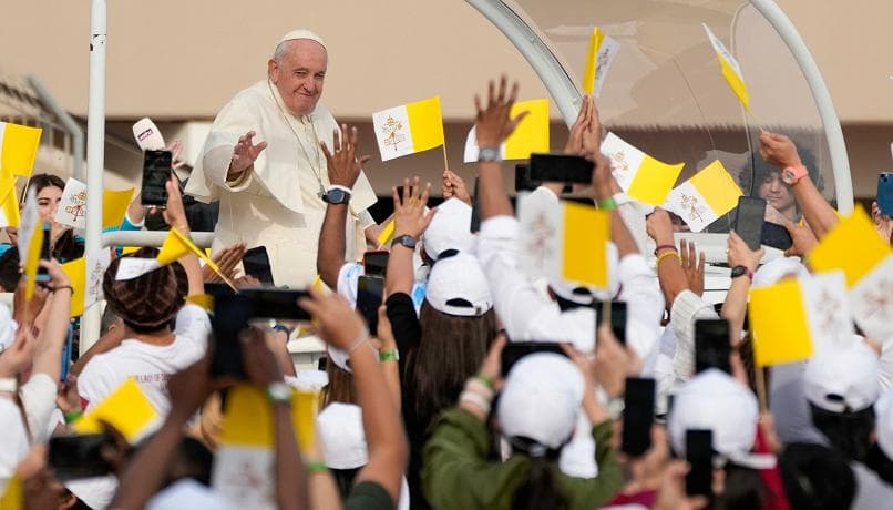 Papa Françesku: Sa më shumë pushtet të kërkohet, aq më shumë kërcënohet paqja