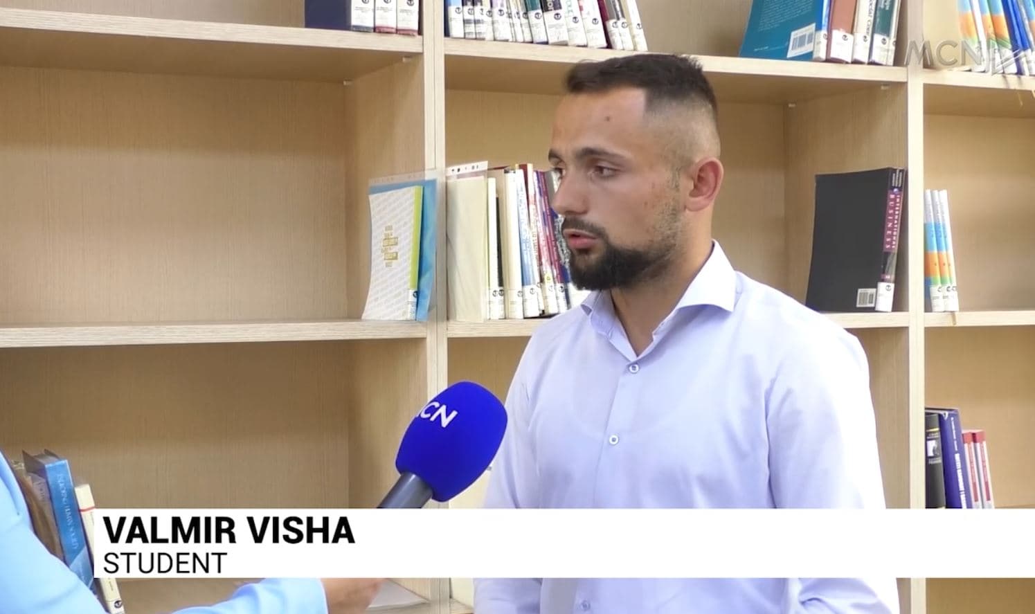 Studentët që vetëpunësohen/ Valmir Visha: E mendoj largimin nga Shqipëria (VIDEO)