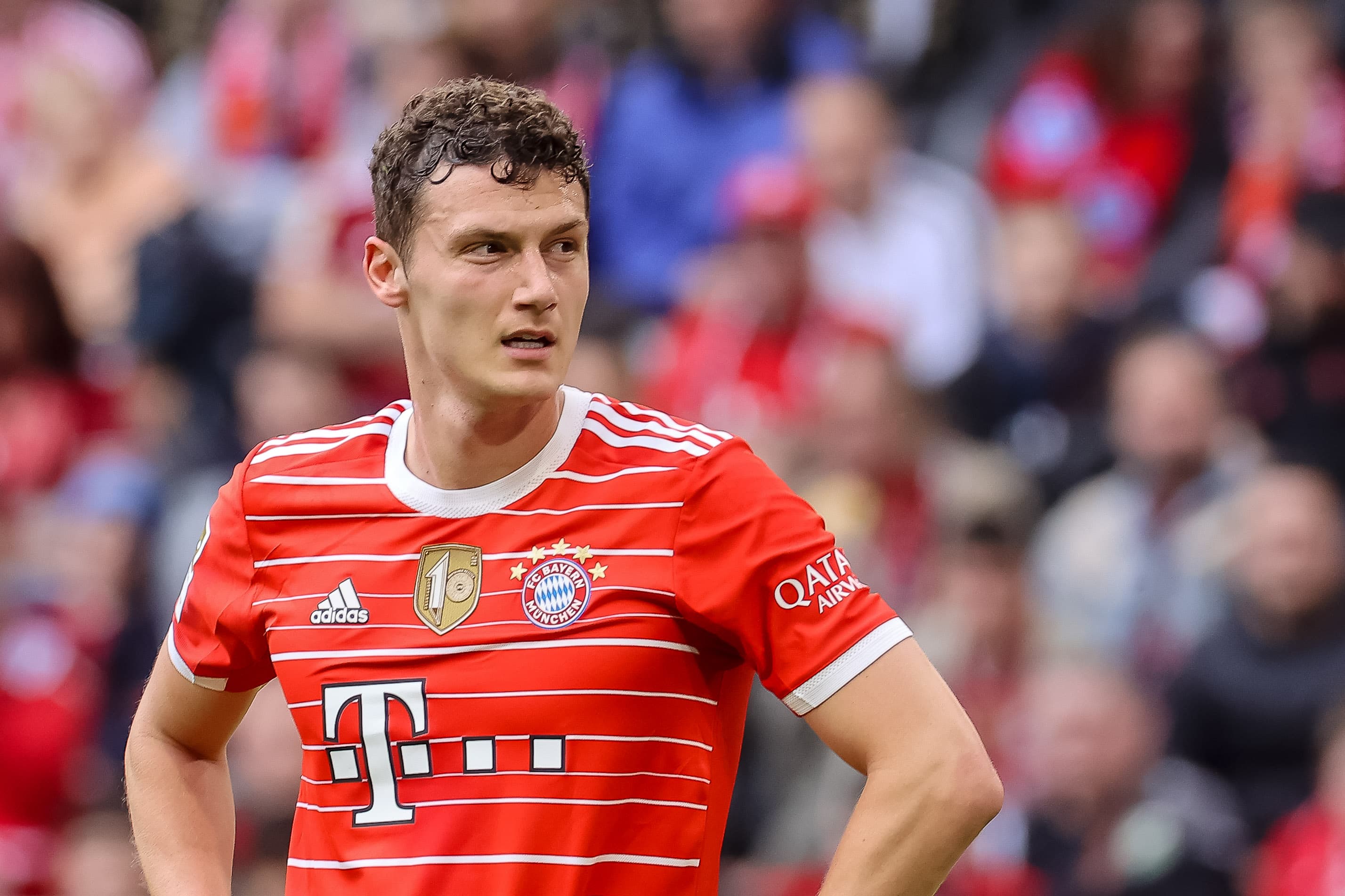Real Madrid ndez motorët për Pavard 