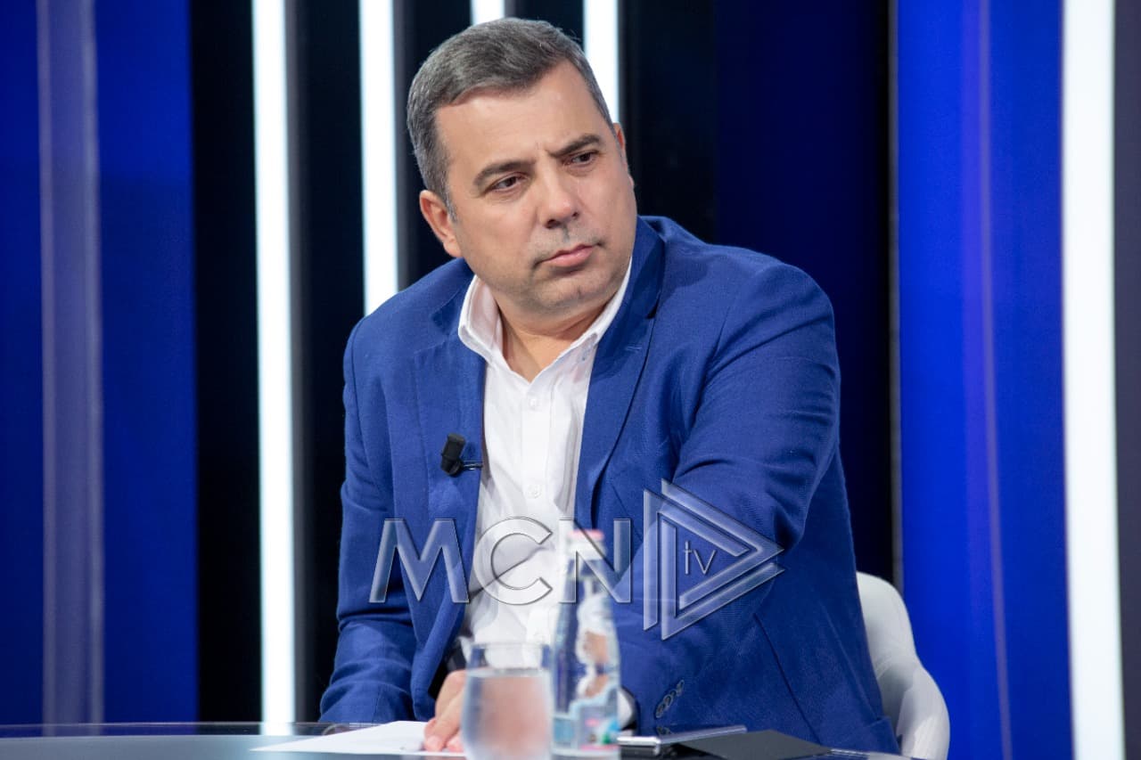 Pedagogët "kapitullojnë", Abilekaj: U shndërrua në një protestë qesharake