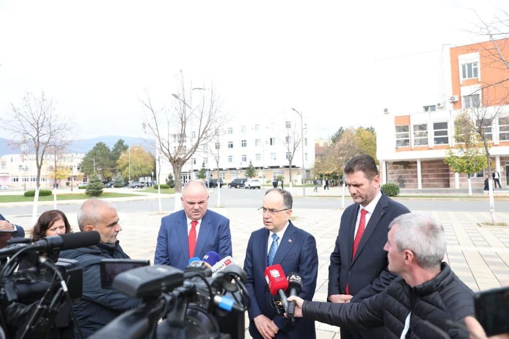 Begaj tur vizitash në Kukës: Punësimi, sfidë e vazhdueshme për këtë qark dhe Shqipërinë