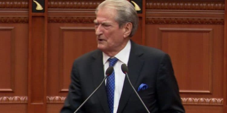 Berisha: Buxheti i vitit 2023, katastrofë! Shqiptarët ikin se e qeveria e ka bërë vendin të pavlerë
