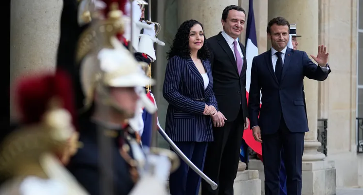 Macron pret në takim Kurtin e Osmanin