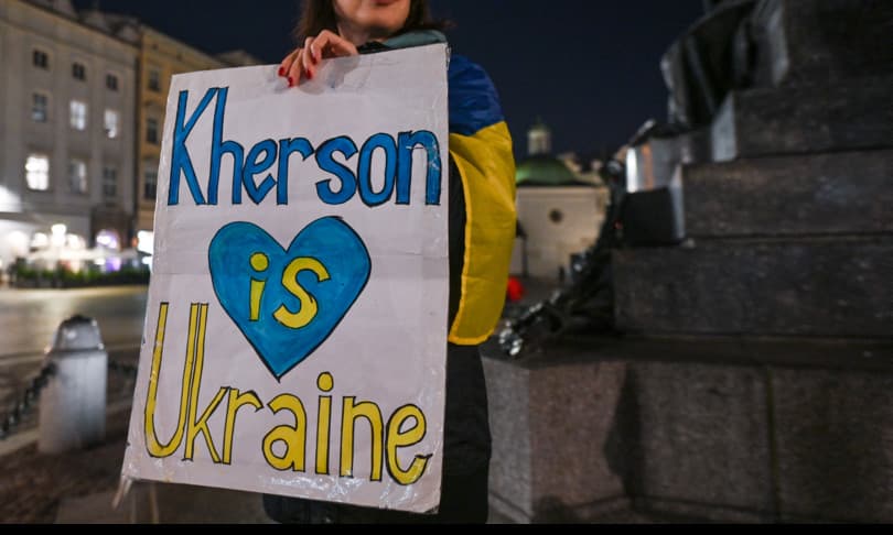 Trupat e Ukrainës kanë rifituar kontrollin e zonës Kherson (VIDEO)