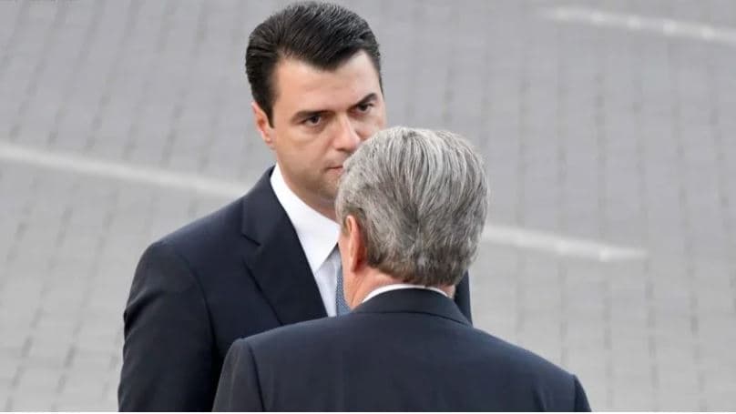 “Porti i Durrësit”, Basha i përgjigjet Berishës: Non grata hap thesin e mashtrimeve, sa herë do të fshehë diçka