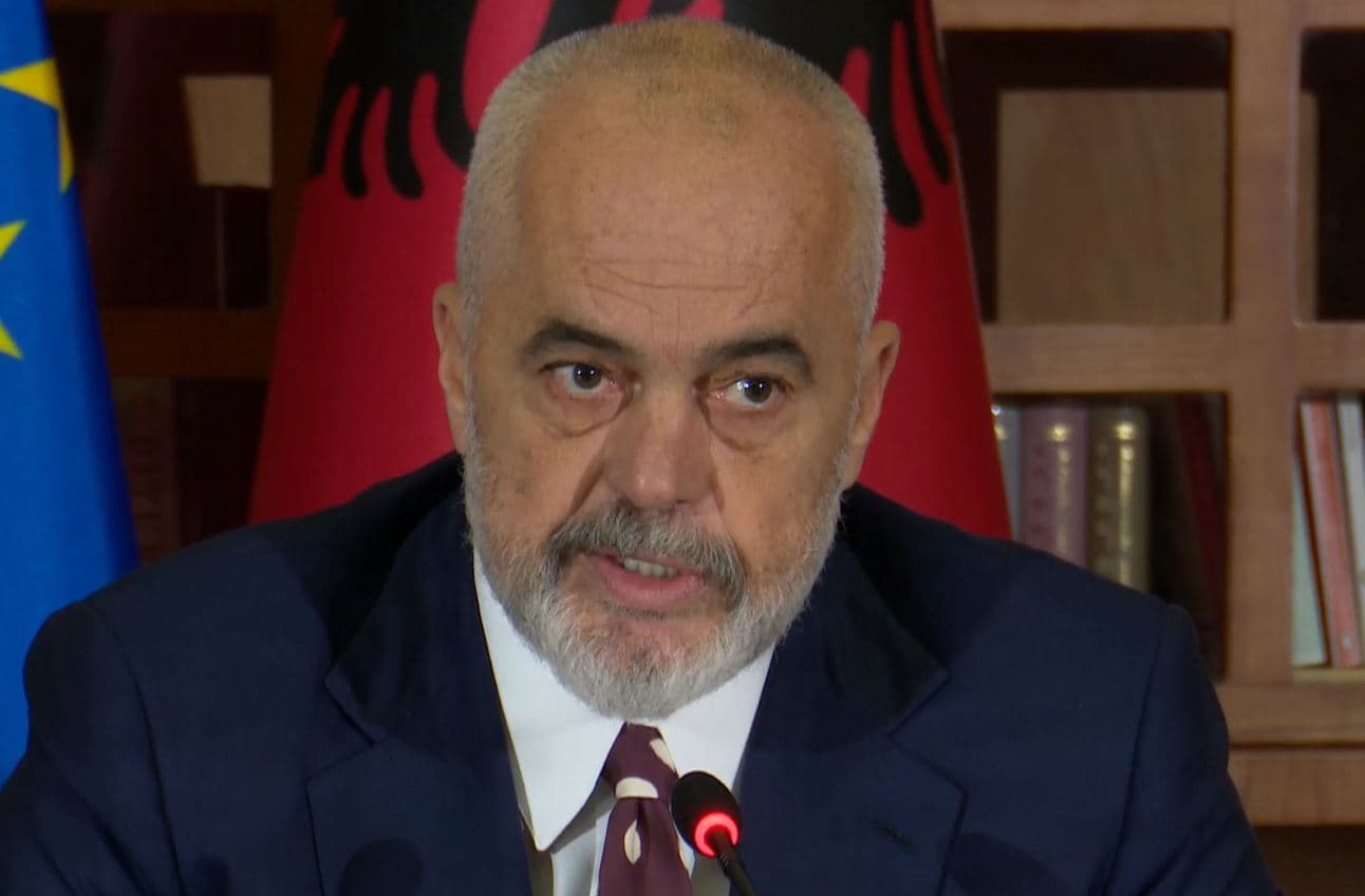 Protesta e 12 nëntorit/ Reagon Rama: Non grata dhe spiuni s’kanë lidhje me popullin!