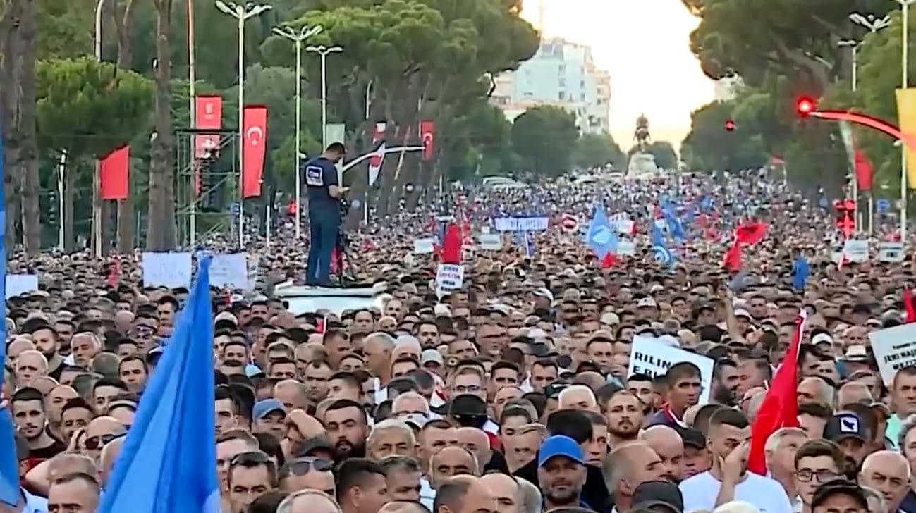 Protesta dhe primaret, Berisha: T’i tregojmë botës regjimin e Ramës (VIDEO)