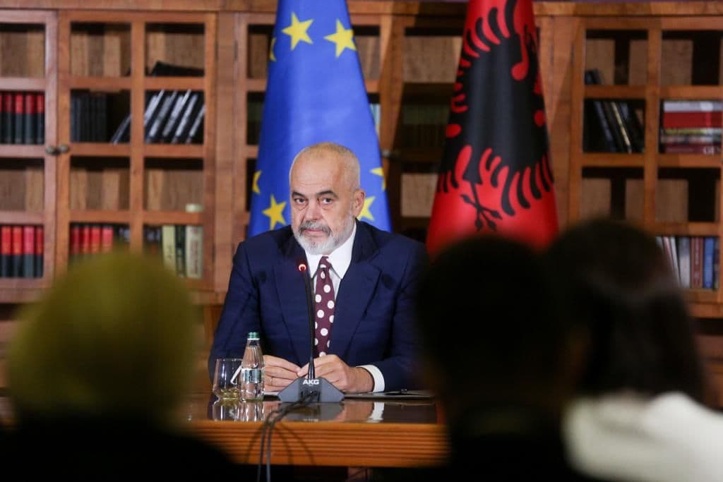 Akuzat rreth Portit të Durrësit/ Rama: Si mund të akuzohen investitorë kalibri për “pazarllëqe Gërdeci”, kompania, një ndër më prestigjiozet në Lindjen e Mesme