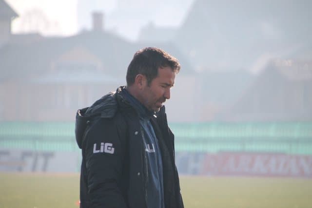 Largimi i Vukicevic, Laçi zgjedh trajnerin e ri