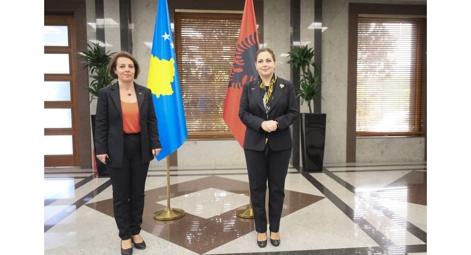 110-vjetori i Pavarësisë/ Xhaçka vizitë zyrtare në Kosovë