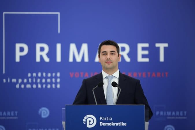 Armand Dervishi shpall kandidaturën për Primaret në bashkinë e Durrësit