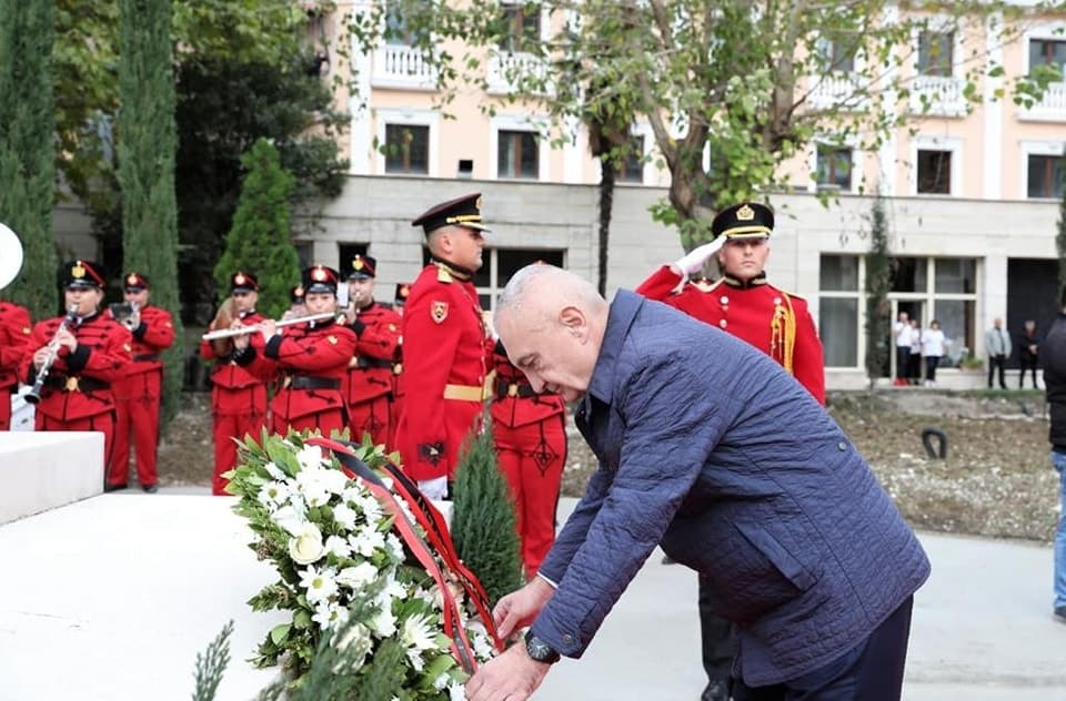 110-vjetori, Meta: Përulemi para etërve të Pavarësisë 