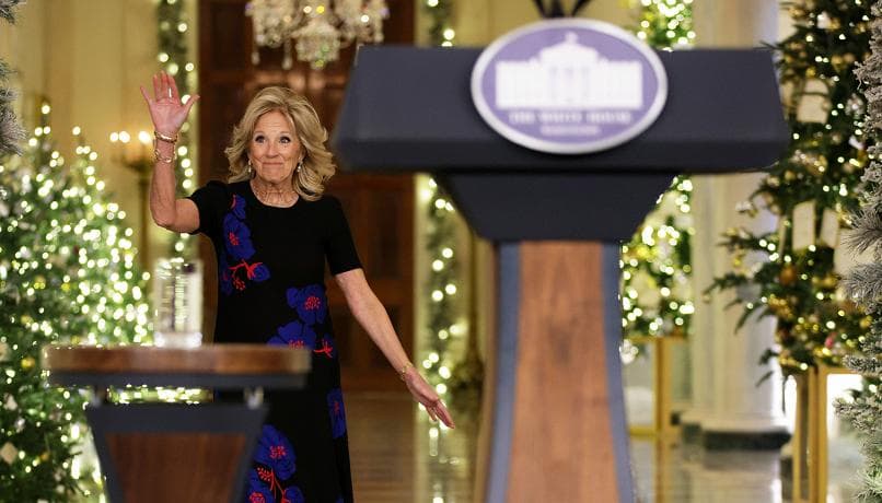 Jill Biden prezanton dekorimet e Krishtlindjeve në Shtëpinë e Bardhë: Kur jemi të bashkuar, jemi më të fortë