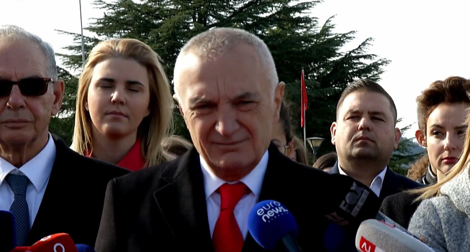 78-vjetori i Çlirimit të Shqipërisë, në homazhe edhe Ilir Meta