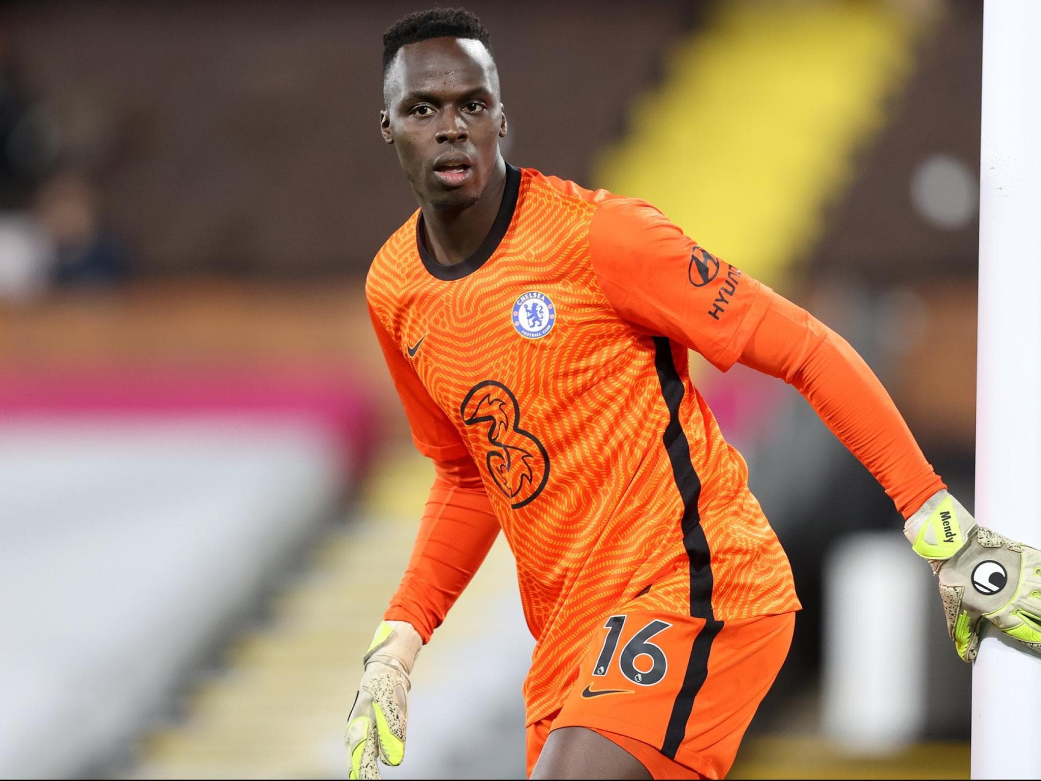 Juventus, ofensivë për Mendy