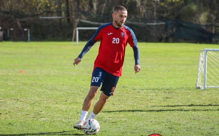 Miqësorja para Superkupës, Vllaznia triumfon ndaj Veleçikut