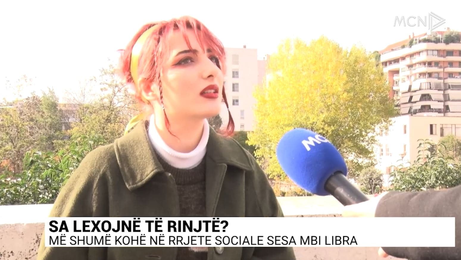 Vajzat më të priruara drejt leximit/ Pedagogia: Duhet të zgjidhet me kujdes literatura (VIDEO)