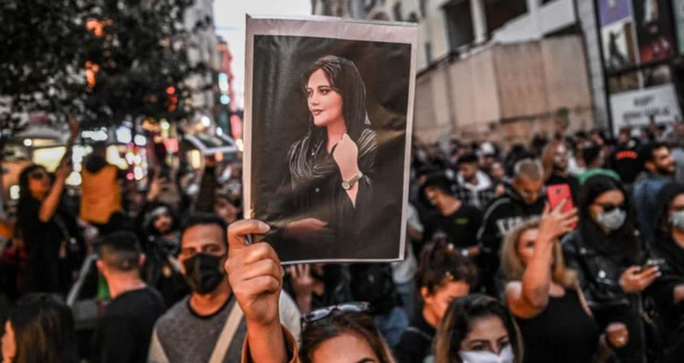 Irani shpall “tolerancë zero” për protestat
