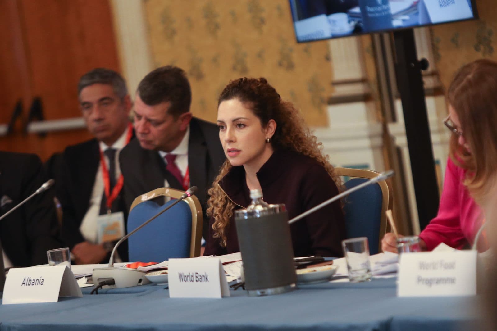 Kriza ushqimore, Xhaçka: Të ndërtojmë një Mesdhe model se si mund të menaxhohet