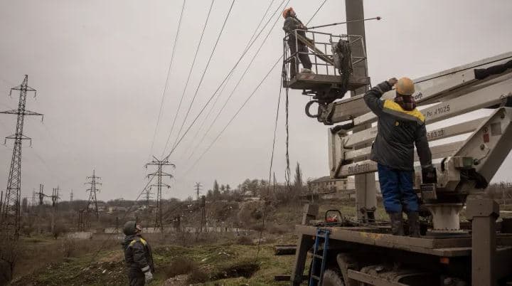 Ukraina: Më shumë se 500 zona janë ende pa energji elektrike 