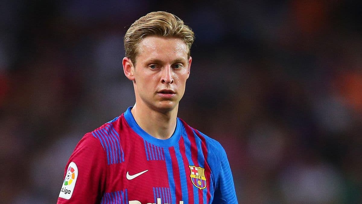Plani i Barcelonës për qëndrimin e De Jong