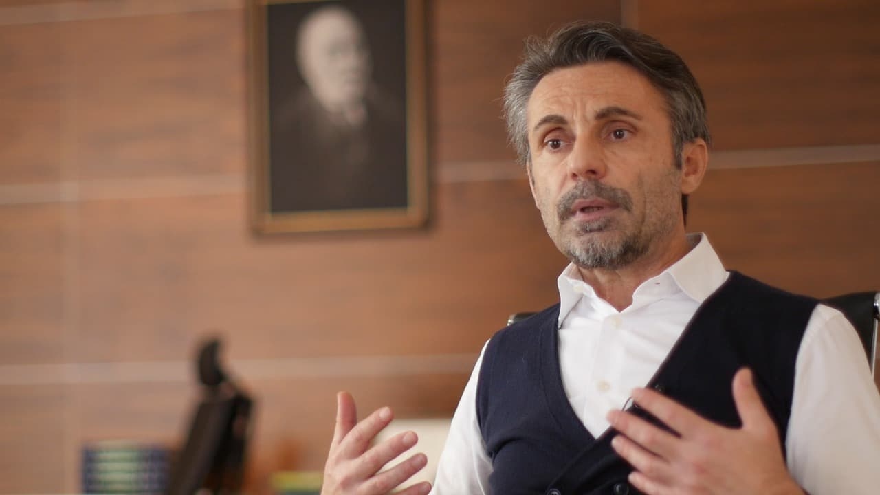 Presidenti Begaj emëron ish-kreun e KLP, Gent Ibrahimin në Gjykatën Kushtetuese